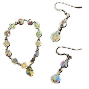 Crystal Jewelry Set {Earrings and Bracelet}
